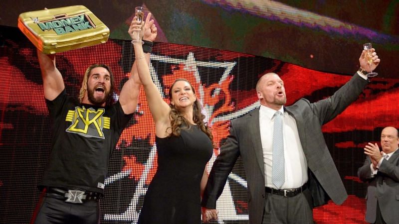 WWE में आखिर एक बार फिर हुई अथॉरिटी की वापसी